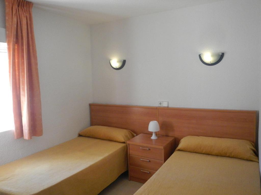 Las Carabelas Apartments เบนิดอร์ม ภายนอก รูปภาพ