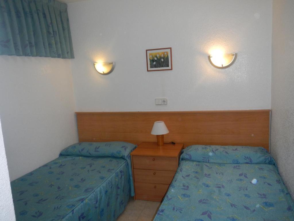 Las Carabelas Apartments เบนิดอร์ม ภายนอก รูปภาพ